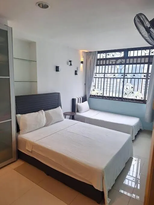 Fahrenheit, Stay In The Heart Of Kl, 15 Pax Kuala Lumpur