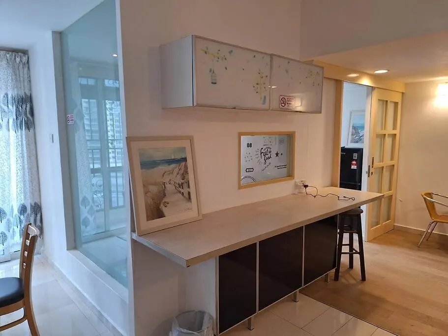 Fahrenheit, Stay In The Heart Of Kl, 15 Pax Куала-Лумпур 0*,